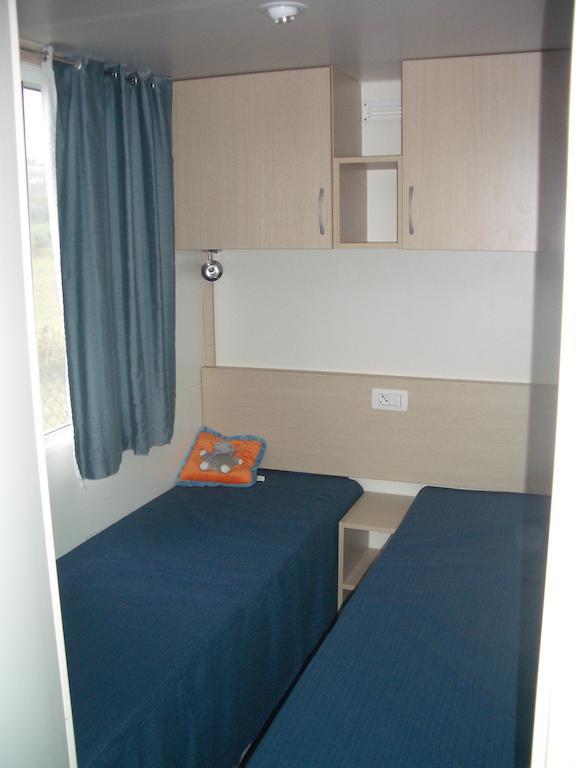Camping & Resort Valle Romantica Cannobio Room photo